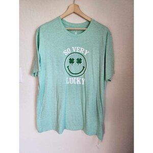 Things She Loves Green Lucky Tee Shirt Size XXL